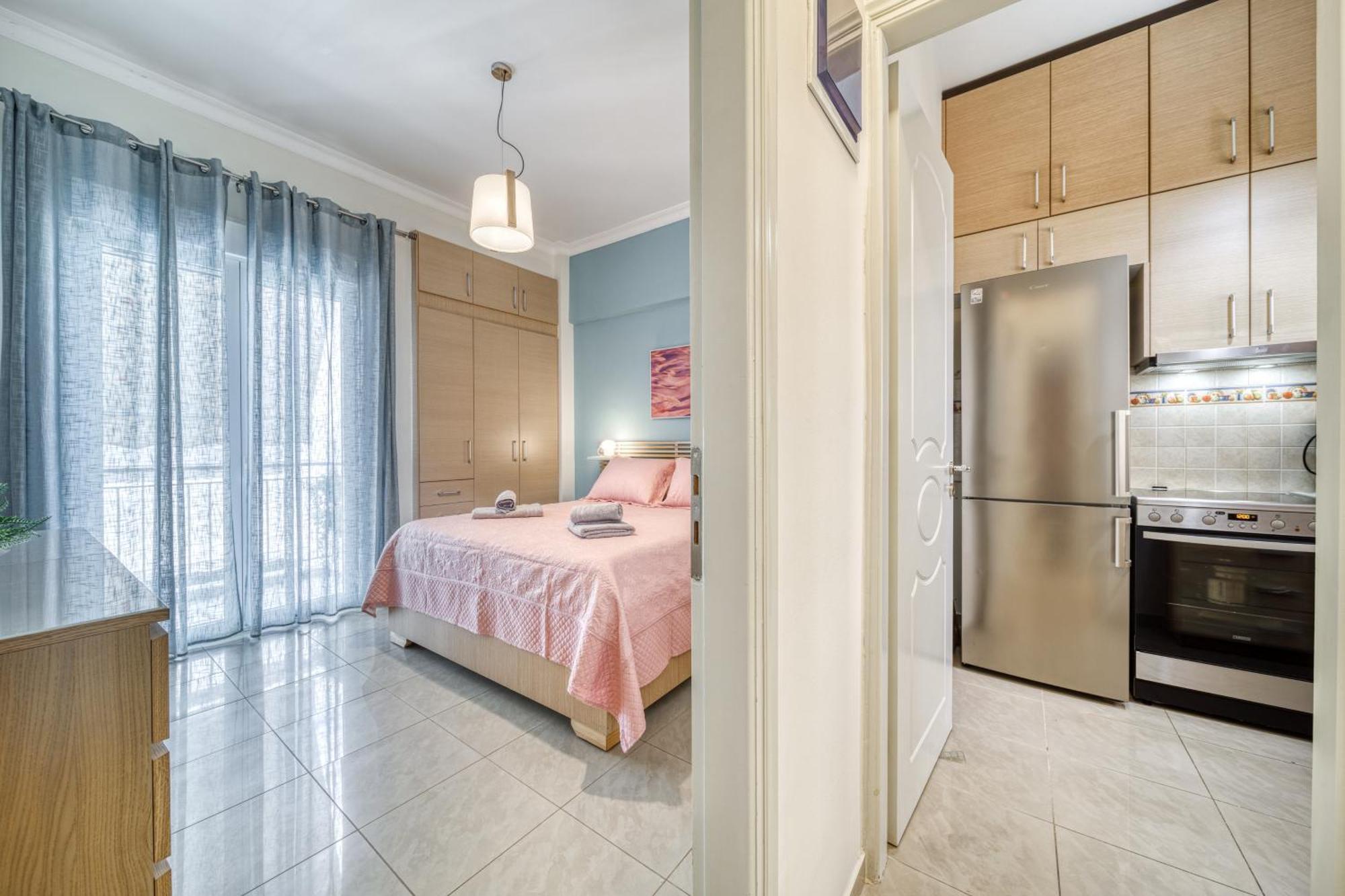 Apartment Manolias *